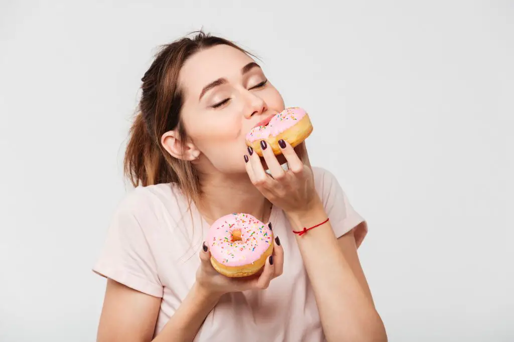 ¿Qué sucede en el cuerpo cuando comemos azúcar?